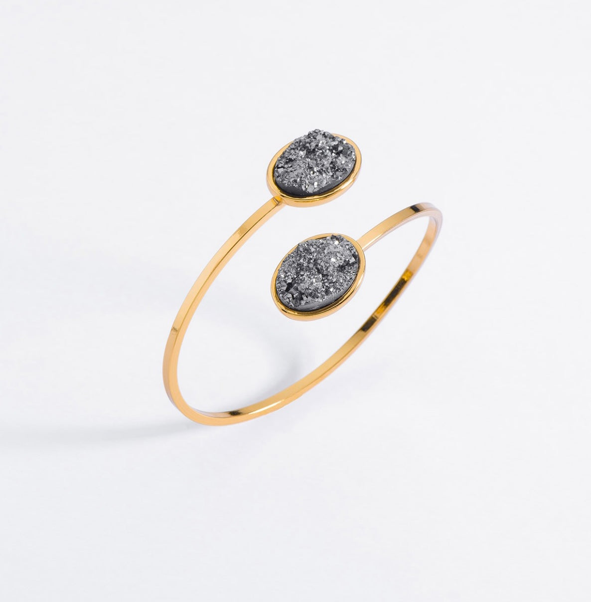 GRAY ADJUSTABLE BRACELET