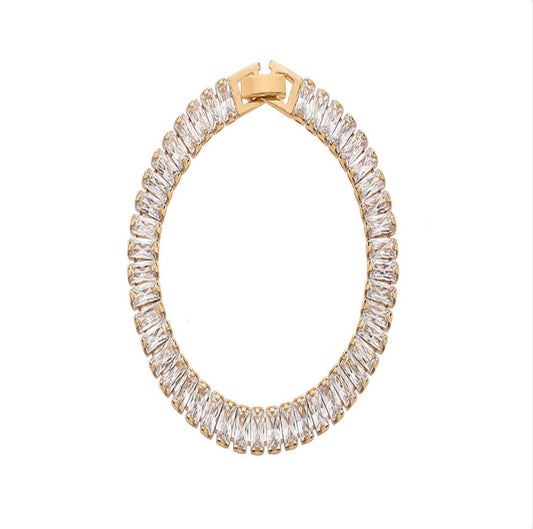 CRYSTAL STONE BRACELET