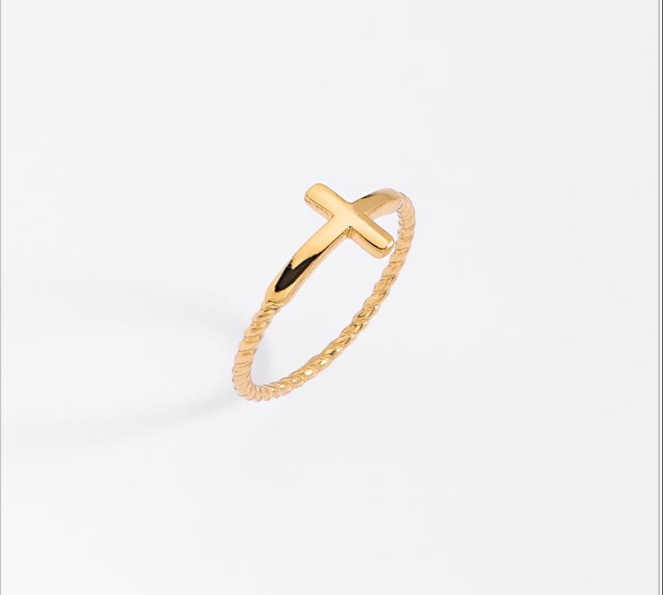 CROSS RING
